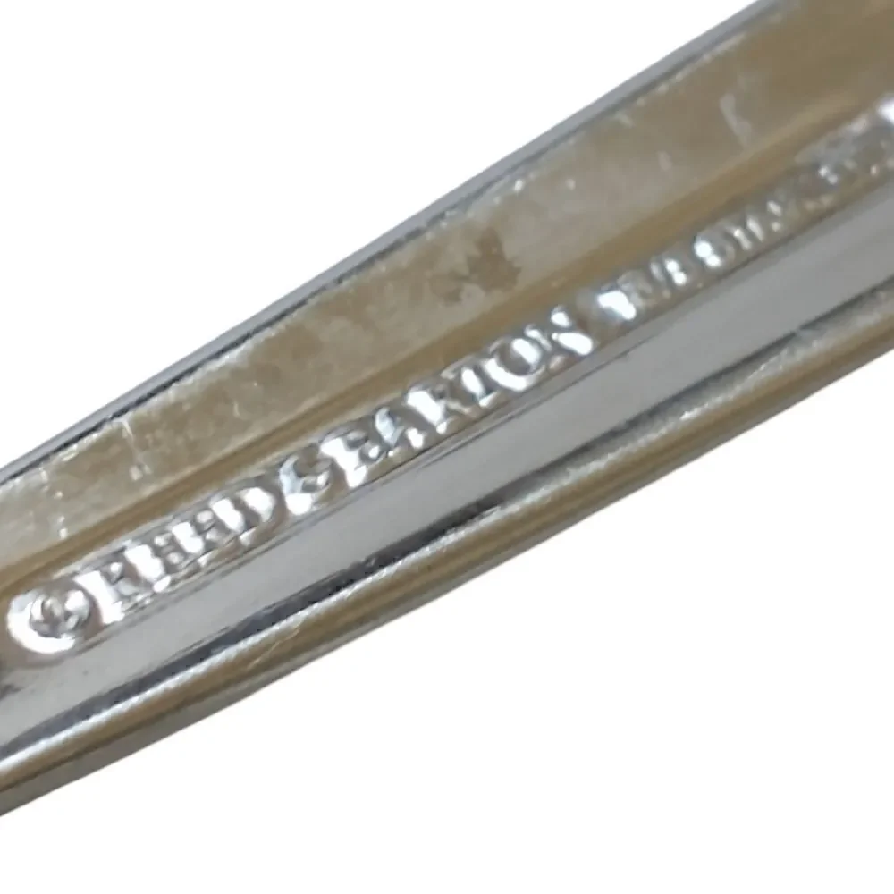 Reed & Barton Durham Butter Knife Stainless Everyday Glossy Silverware Flatware.